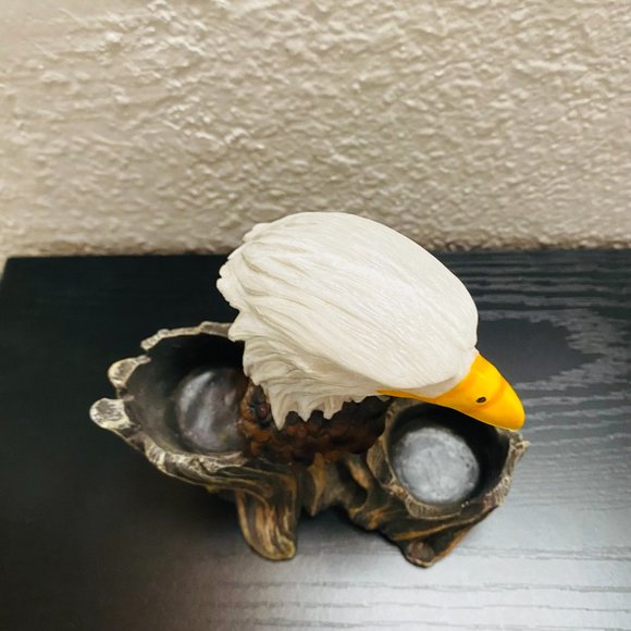 DWK Corp. BALD EAGLE TREE BIRD PROUD SEASONS FIGURINE SALT AND PEPPER SHAKER SET - Picture 3 of 15